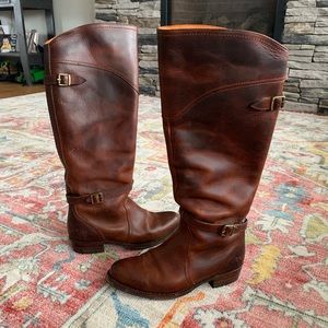 Size 7.5 women’s frye boots.